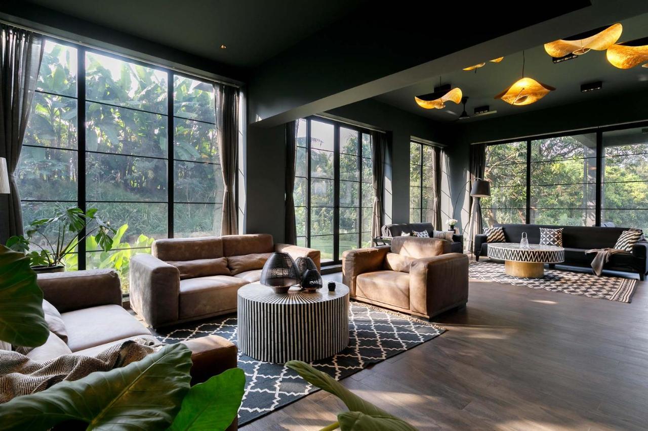 Stayvista At The Charcoal Villa Luxury Collection Алибаг Екстериор снимка