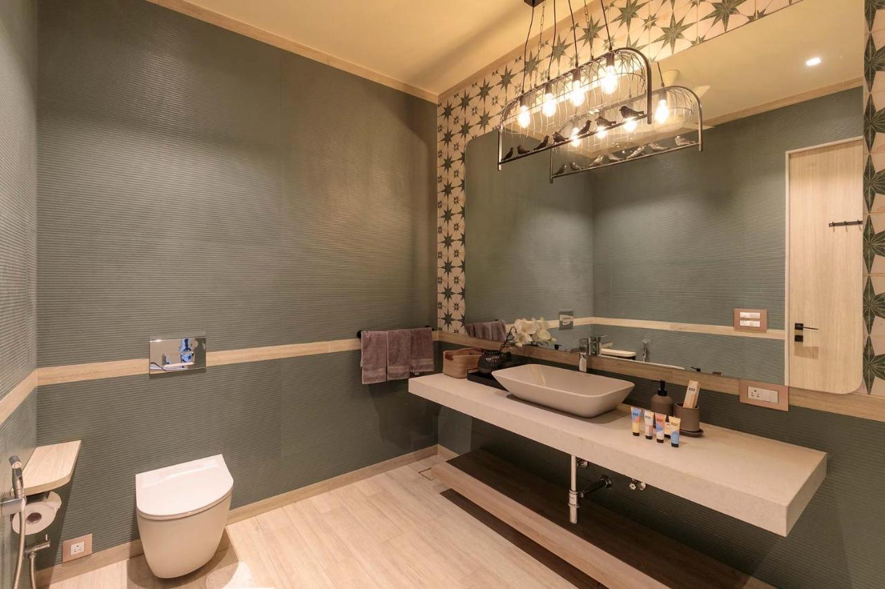 Stayvista At The Charcoal Villa Luxury Collection Алибаг Екстериор снимка